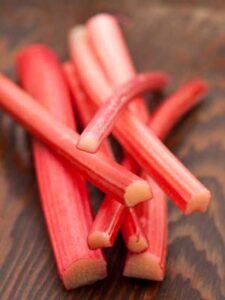Biscuits With Rhubarb Sauce Recipe Image